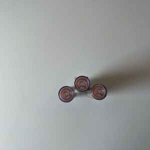 3 New Revlon Ultimate Suede Lipstick 090 Private Viewing Read